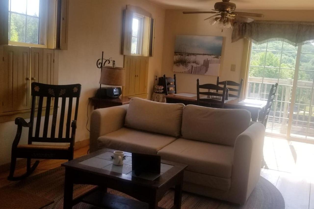 Old School House Apartment Hallowell ภายนอก รูปภาพ